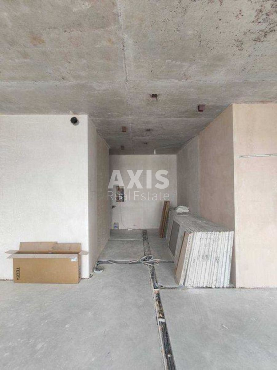 2k apartment vul. Zhyljans'ka 688