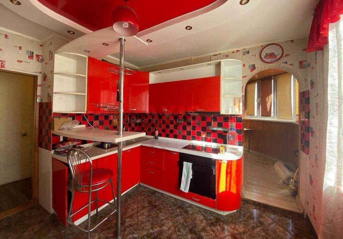 2k apartment nab. Dniprovs'ka 15
