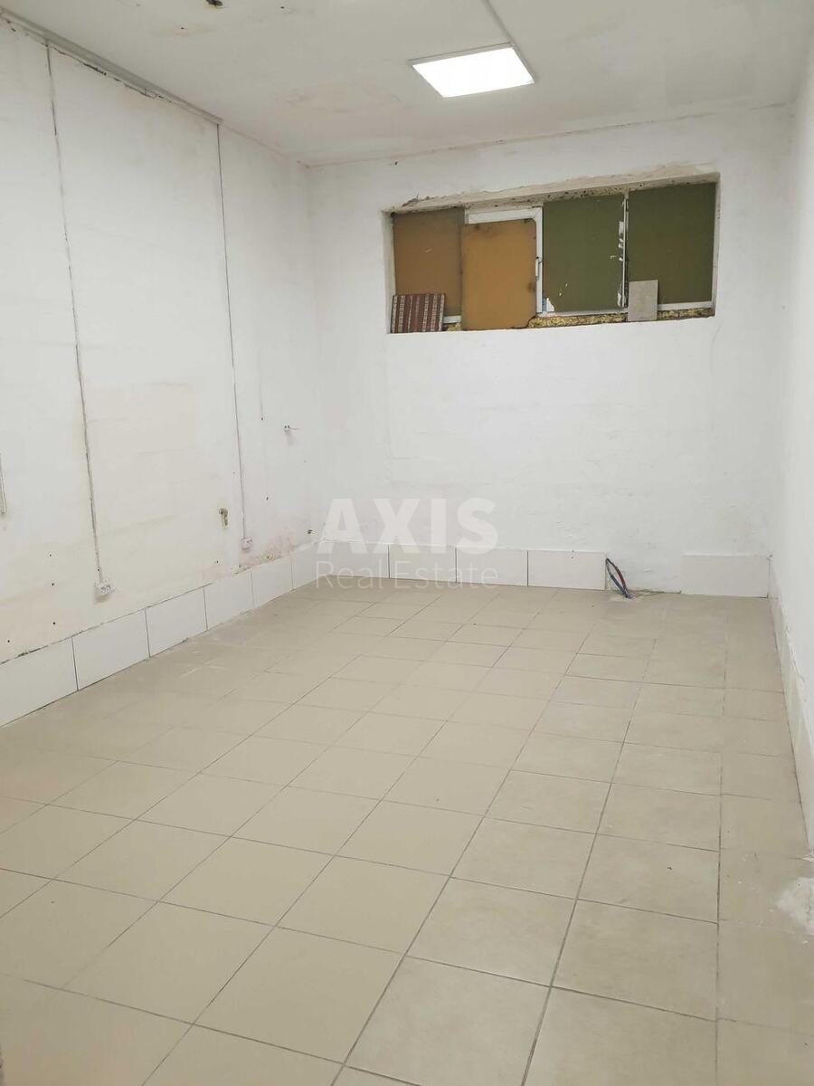Office shose Harkivs'ke 19А, 92m26