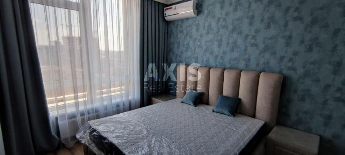 1k apartment vul. Zhyljans'ka 680