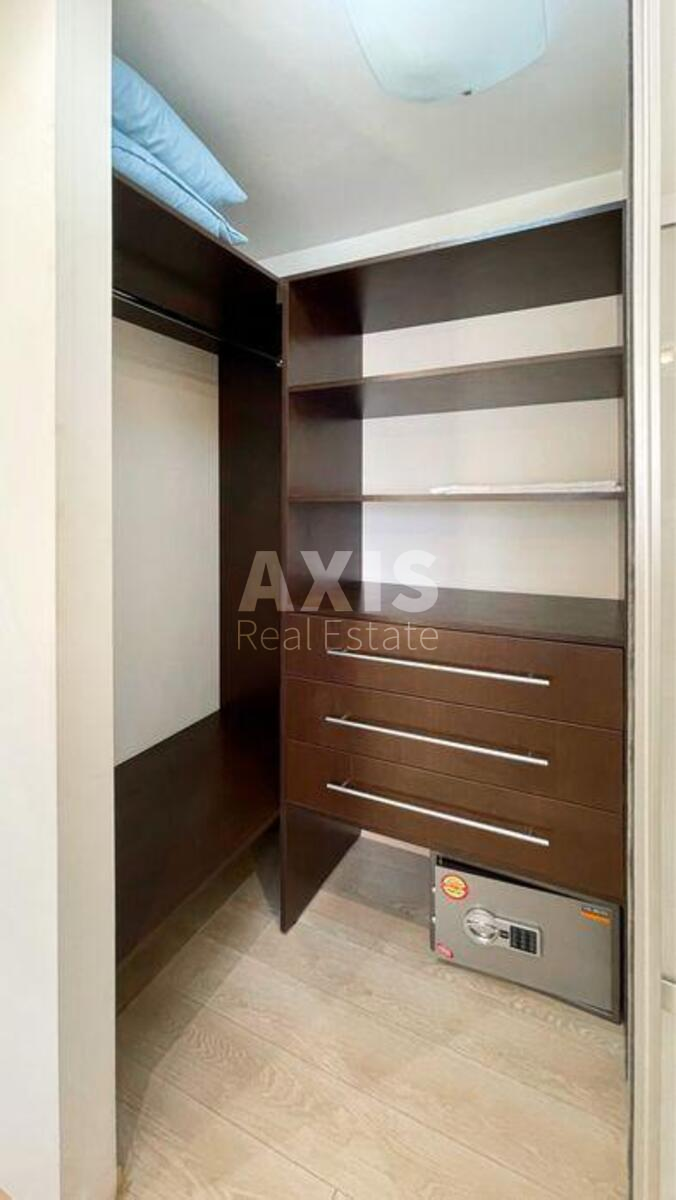 2k apartment bul. Lesi Ukrai'nky 1912
