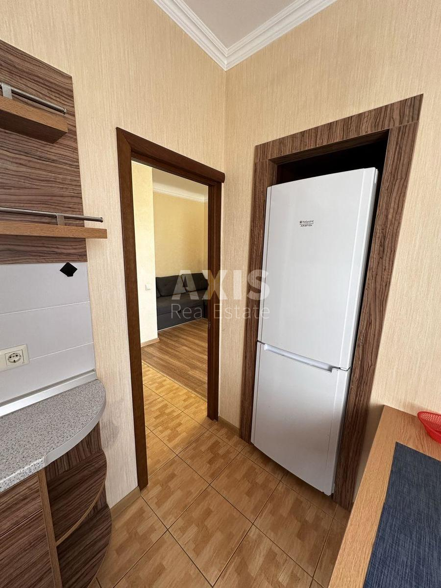 2k apartment pr-t Berestejskij 9/47430527