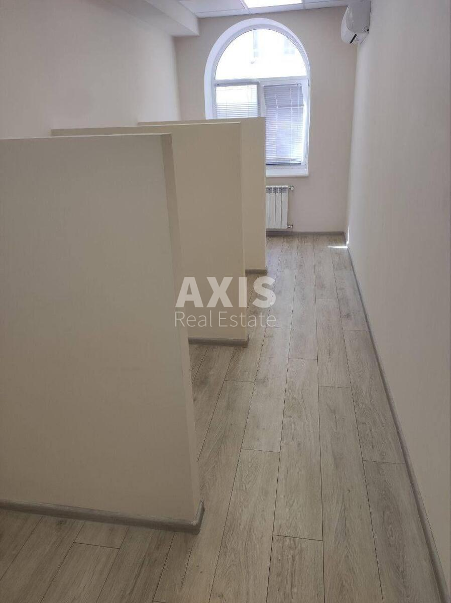 Office vul. Glybochyc'ka 17Б, 95m2573720