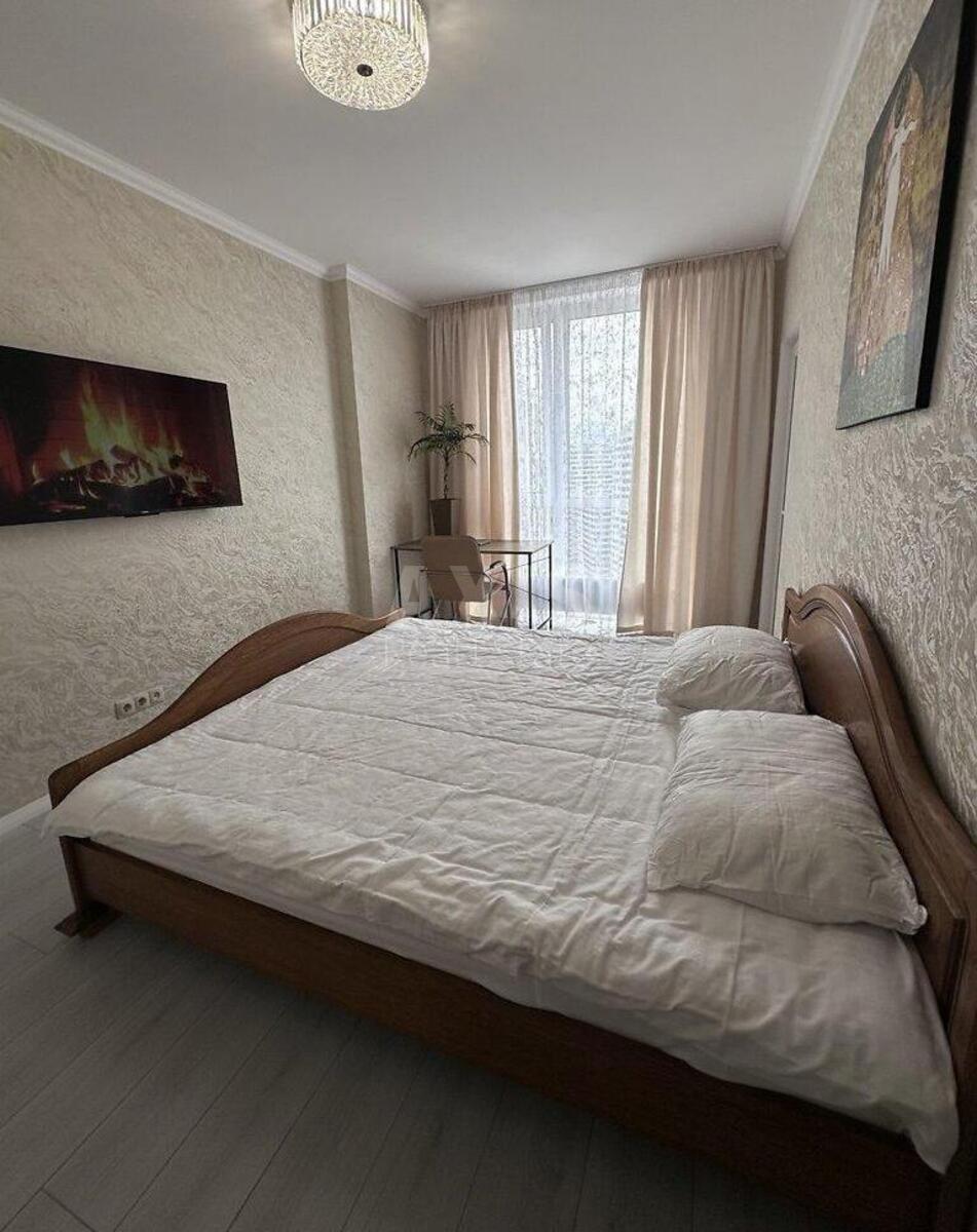 2к квартира ул. Александра Олеся 10564394