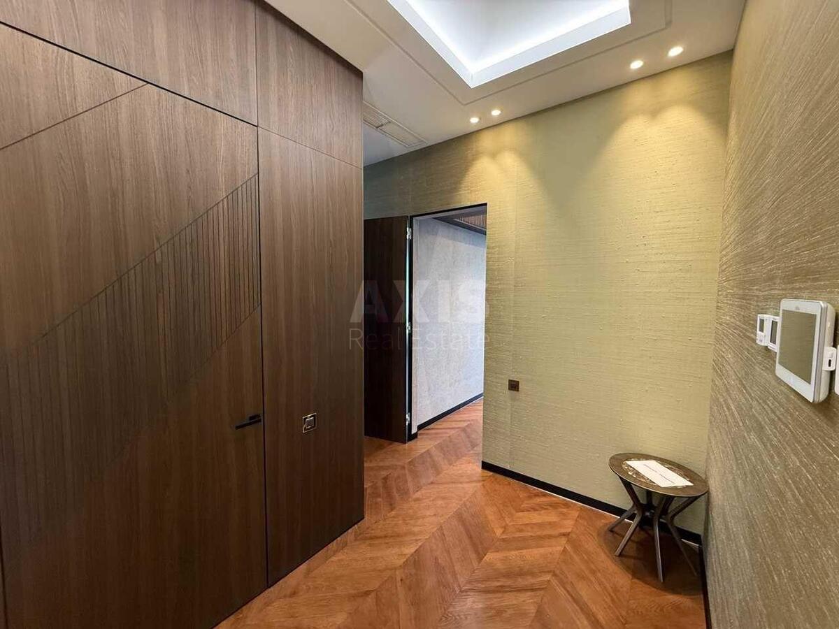 4k apartment vul. Zhyljans'ka 68608174