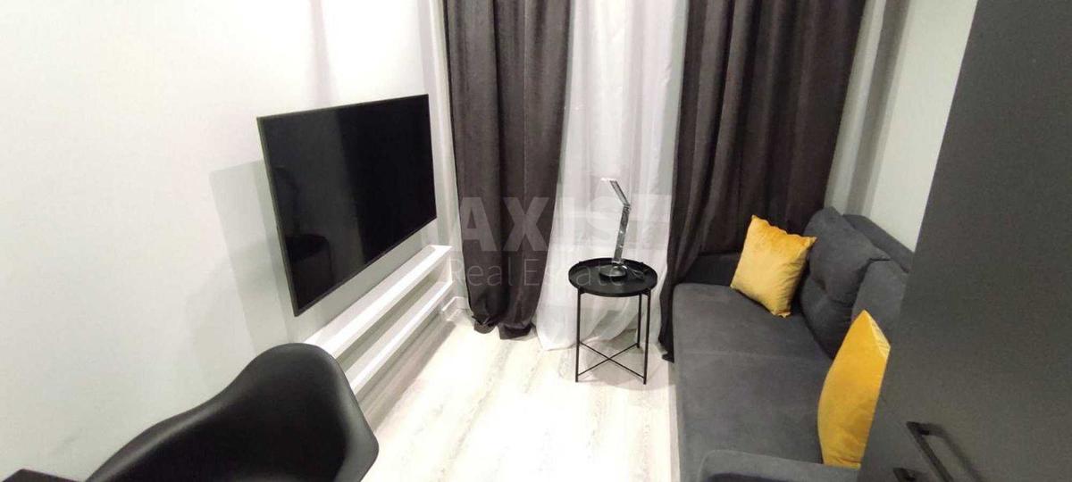 1k apartment vul. Zabolotnogo Akademika 10