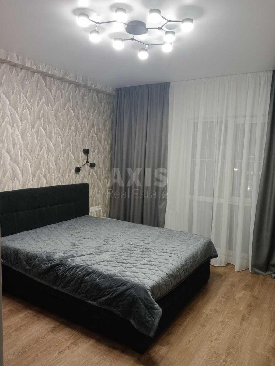 1к квартира ул. Михаила Максимовича 24610785