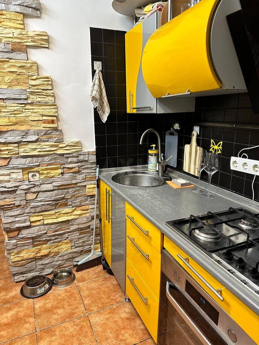 1k apartment vul. Mukachivs'ka 10