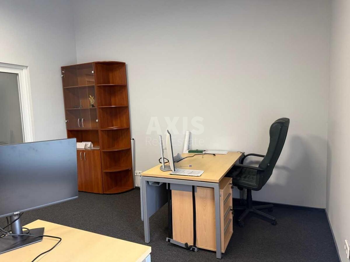 Office vul. Gajdara 58/10, 356m2611521