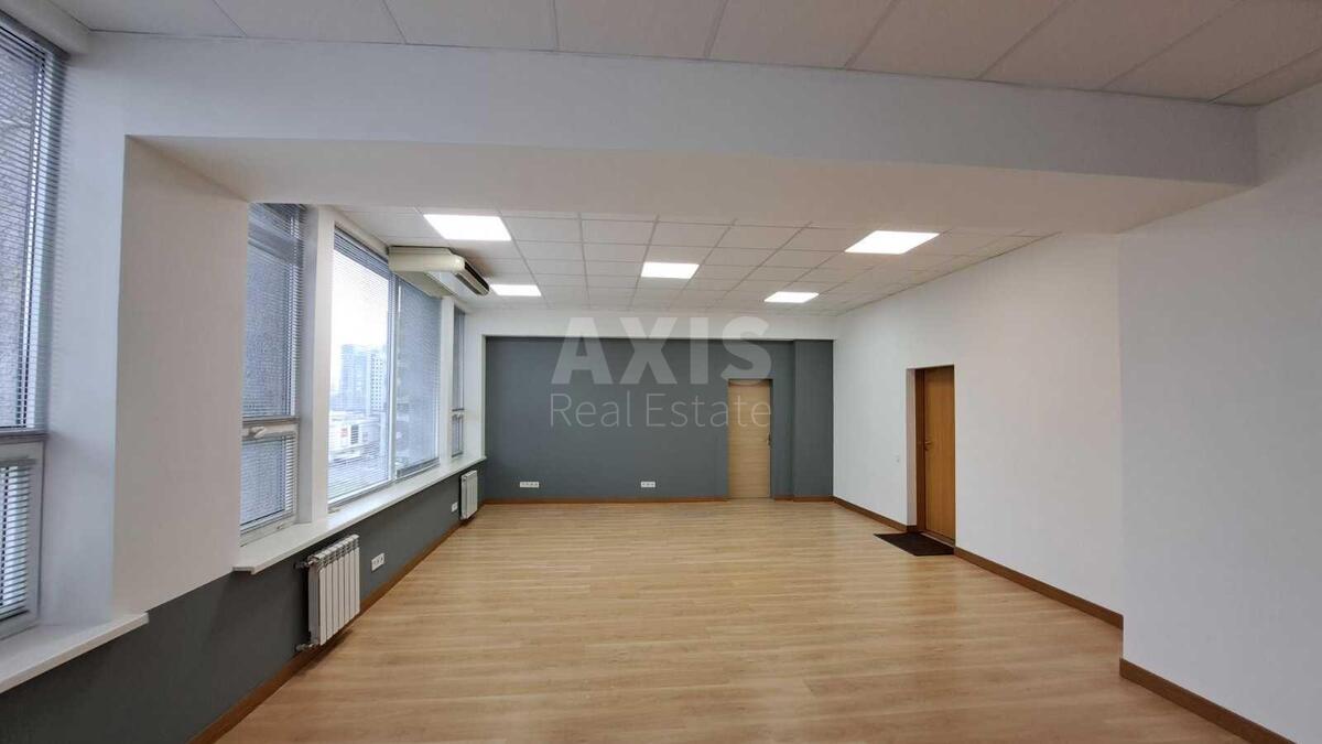 Office vul. Sverstjuka Jevgena 11, 68m2572630
