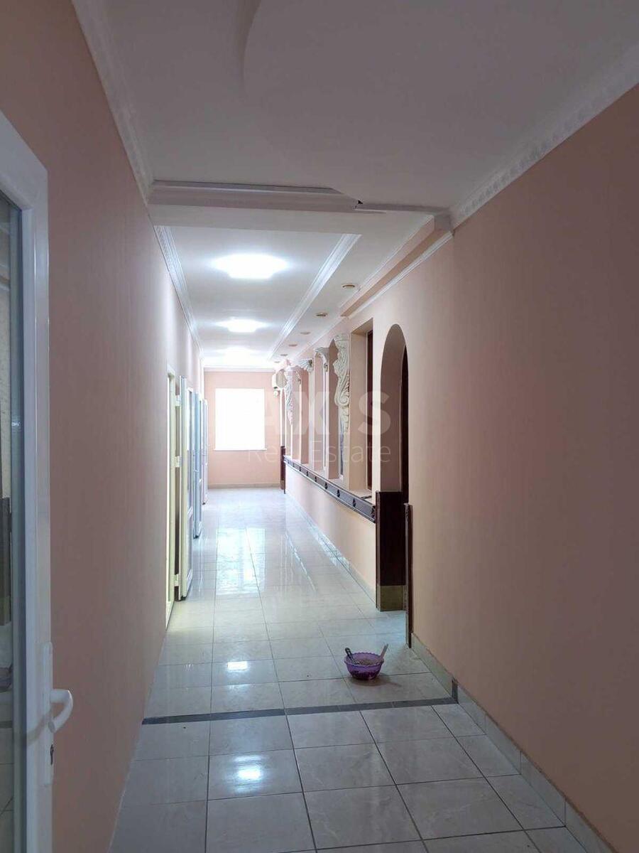 Trade object vul. Ahmatovoi' Anny 14А, 114m2617137