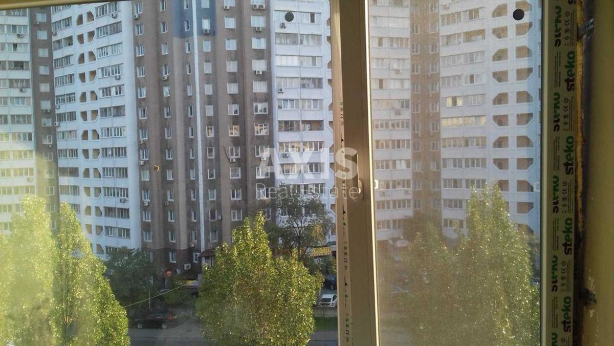 2k apartment vul. Simferopol's'ka 5/1