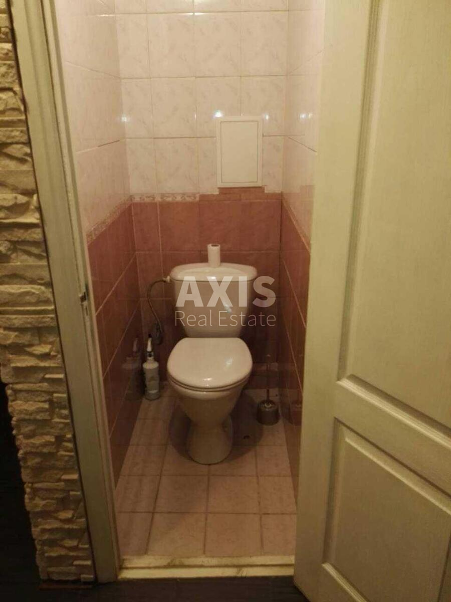 1k apartment vul. Peremogy 9479757