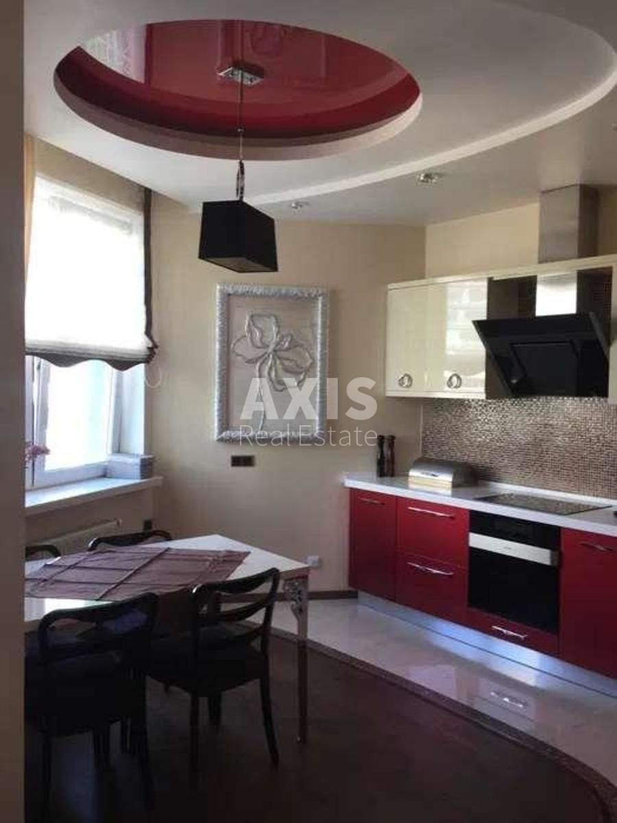 3k apartment vul. Vyshgorods'ka 45