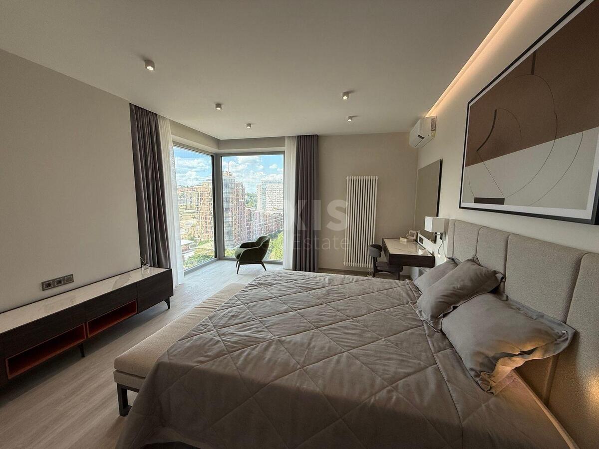 3k apartment vul. Antonovycha 118/19580222