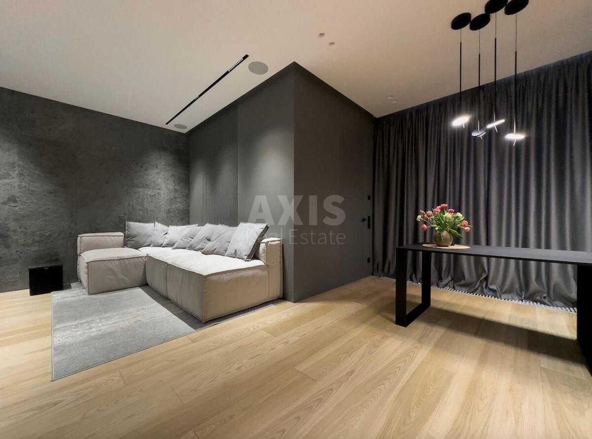 1k apartment vul. Antonovycha 440