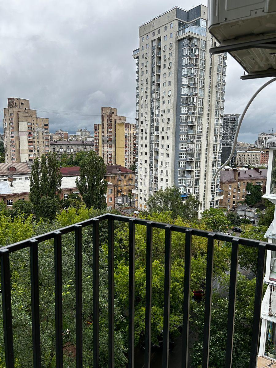 1k apartment vul. Degtjarivs'ka 65840118