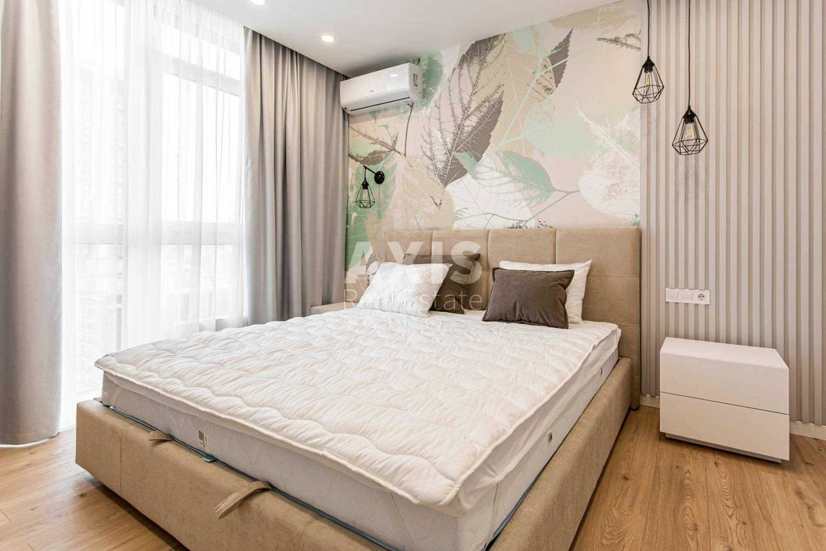 3k apartment vul. Velyka Vasyl'kivs'ka 1390