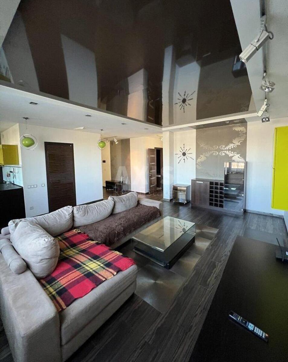 3k apartment vul. Saperno-Slobids'ka 103