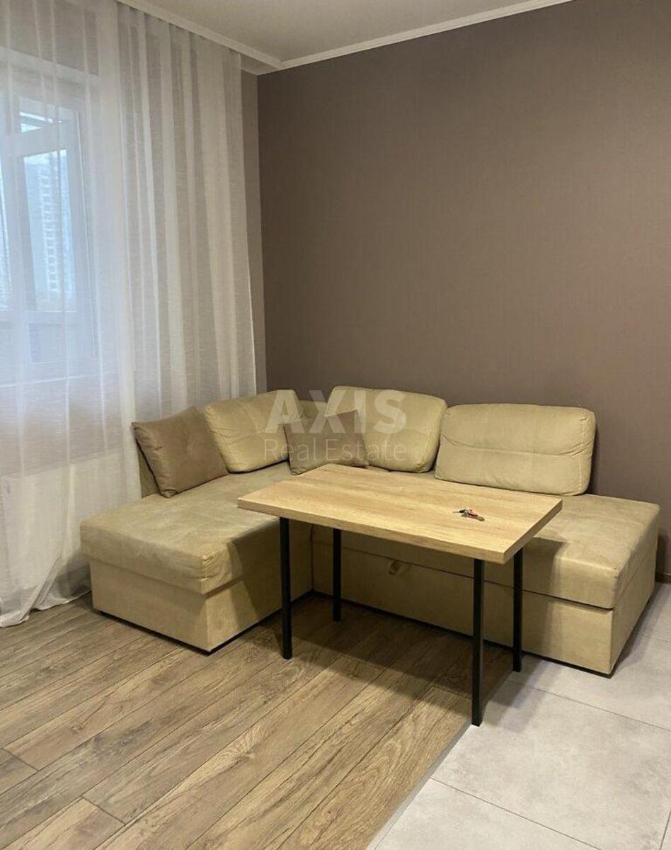 1k apartment vul. Krams'kogo Ivana 10К633663
