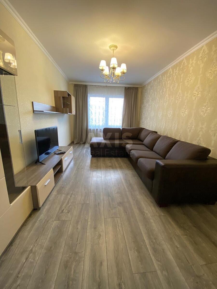 3k apartment vul. Myhajla Maksymovycha 9591880