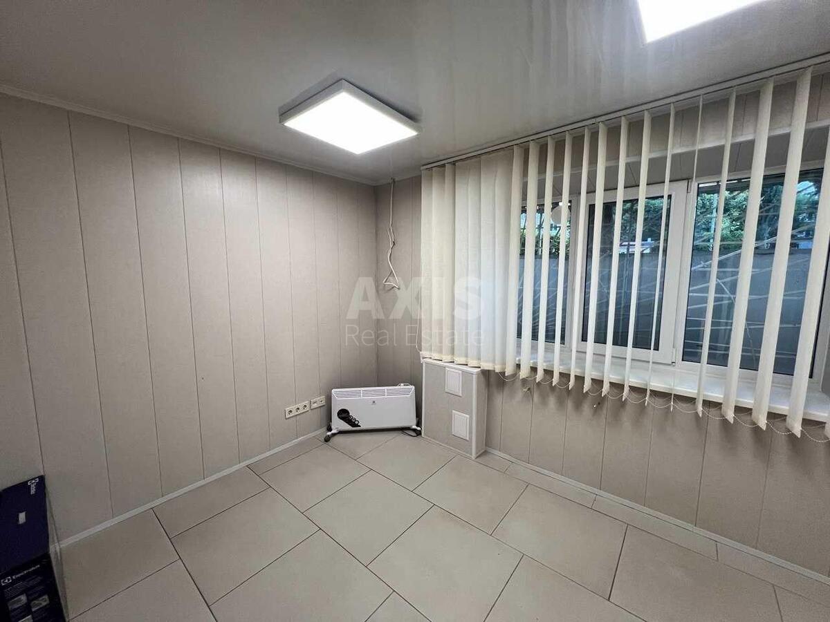 Office vul. Kyrylivs'ka 116А, 60m2604887
