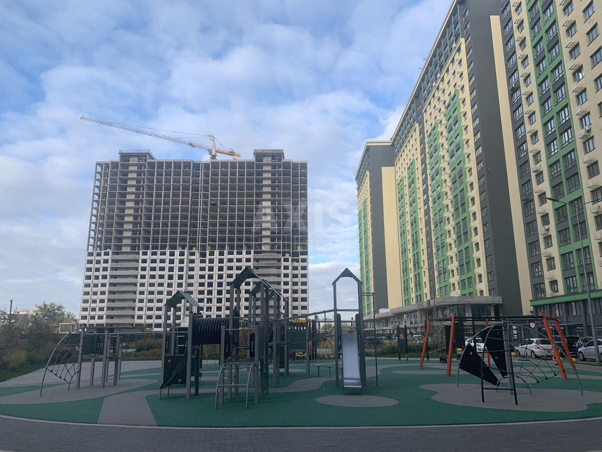 3k apartment vul. Myhajla Maksymovycha 9А