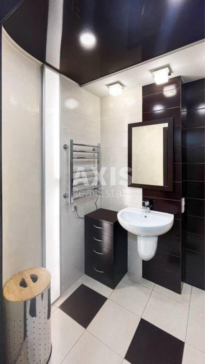 2k apartment bul. Lesi Ukrai'nky 1913