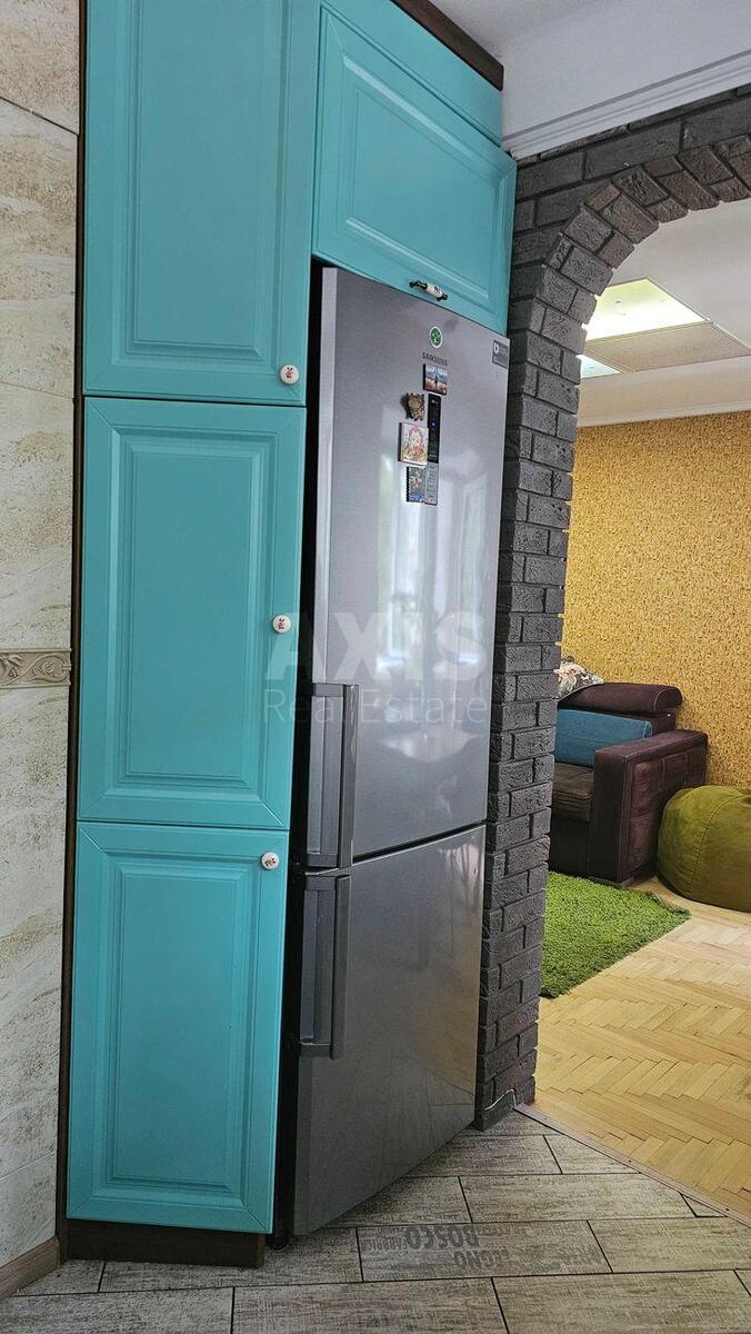 3k apartment vul. Mukachivs'ka 5А2