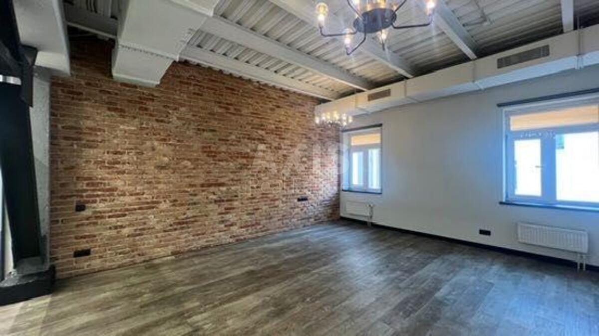 Офис пер. Кияновский 7А, 380м23