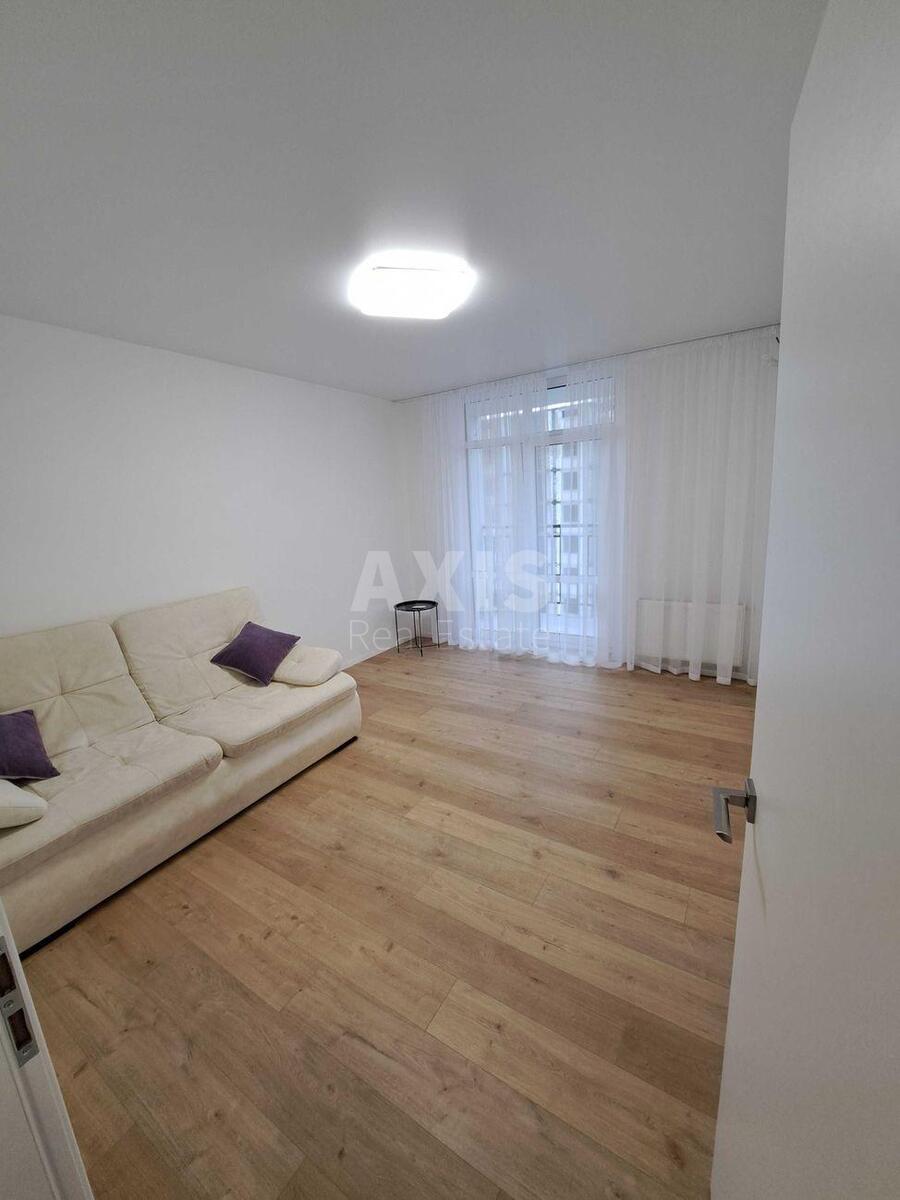 1k apartment vul. Zabolotnogo Akademika 1483