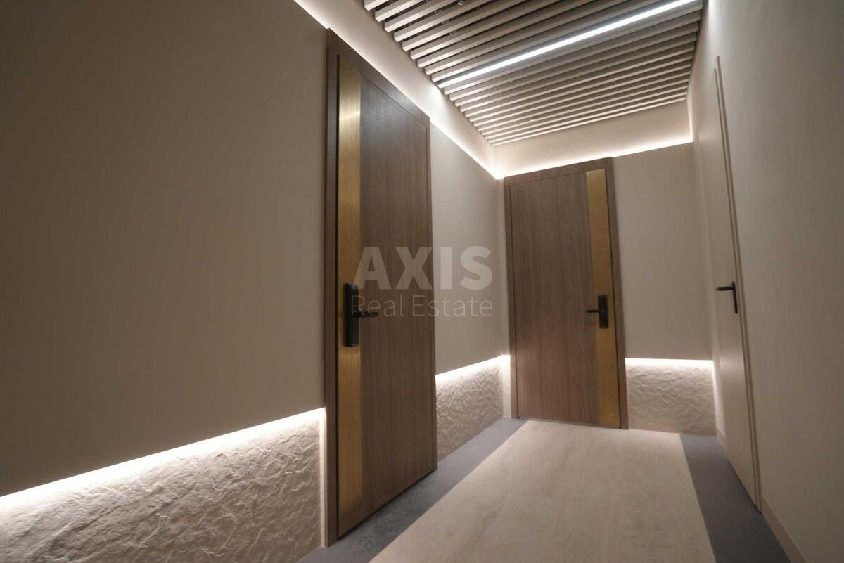 3k apartment vul. Antonovycha 136570501