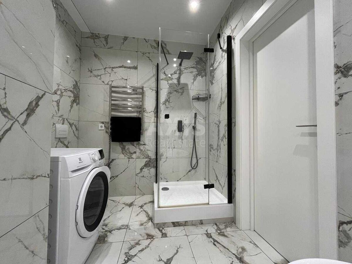 3k apartment vul. Konjeva Marshala 10/19