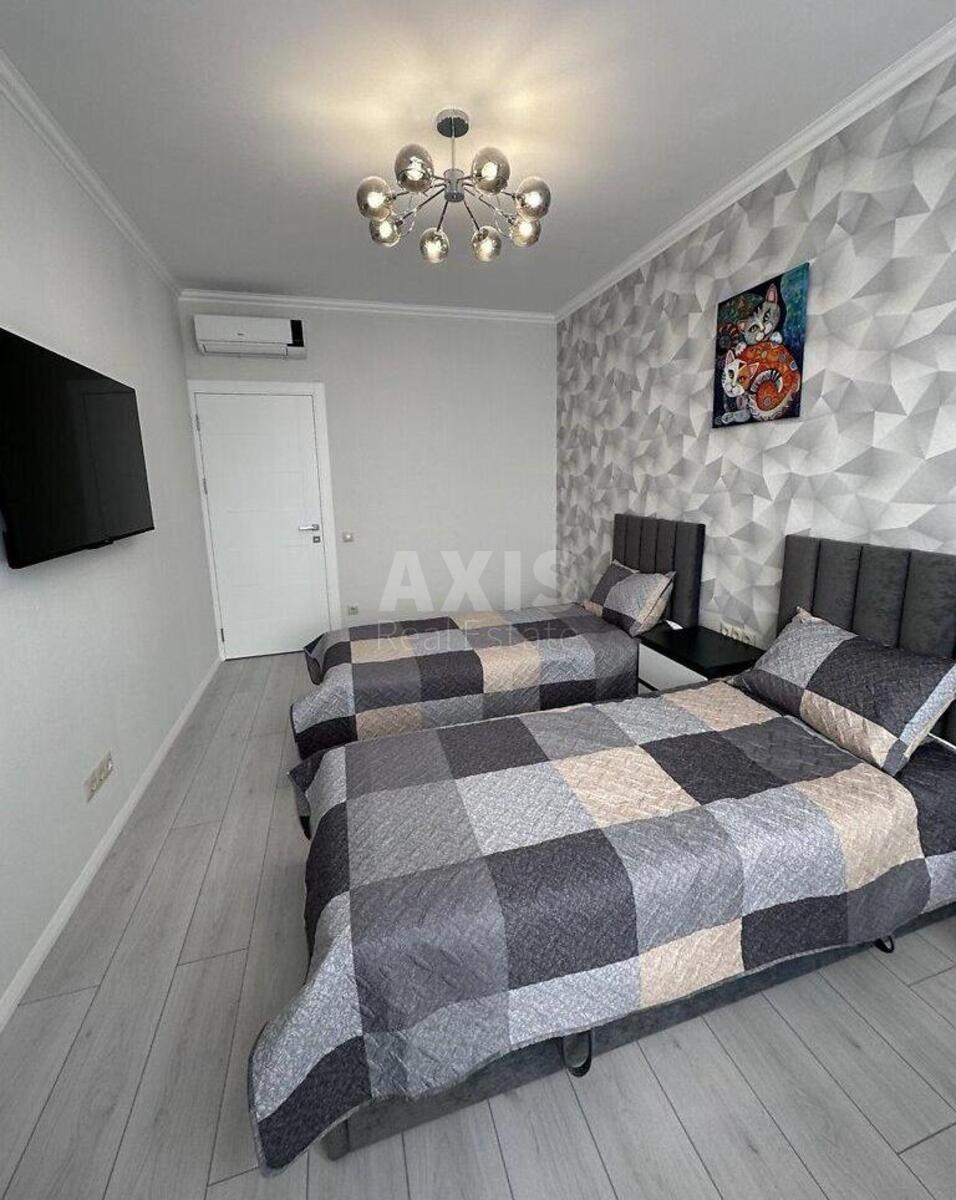 2к квартира ул. Александра Олеся 10564395
