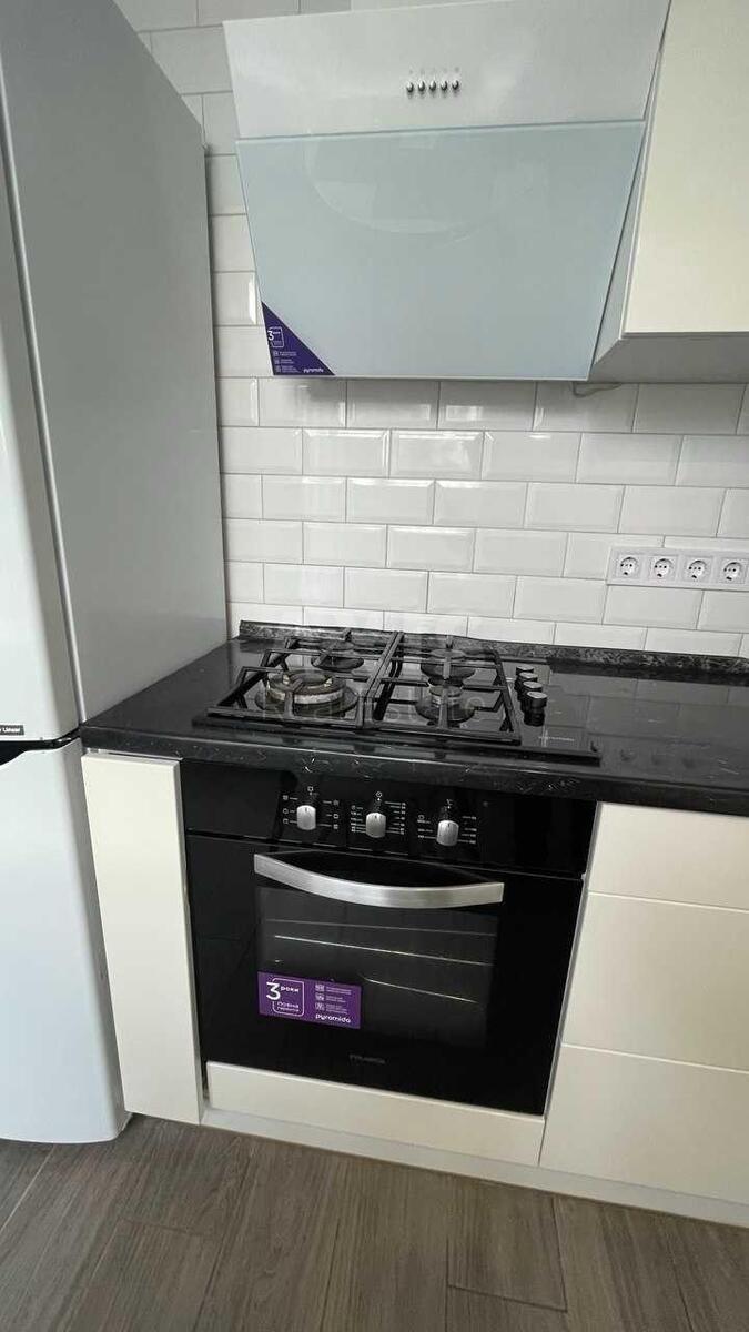2k apartment vul. Zhuravlyna 40
