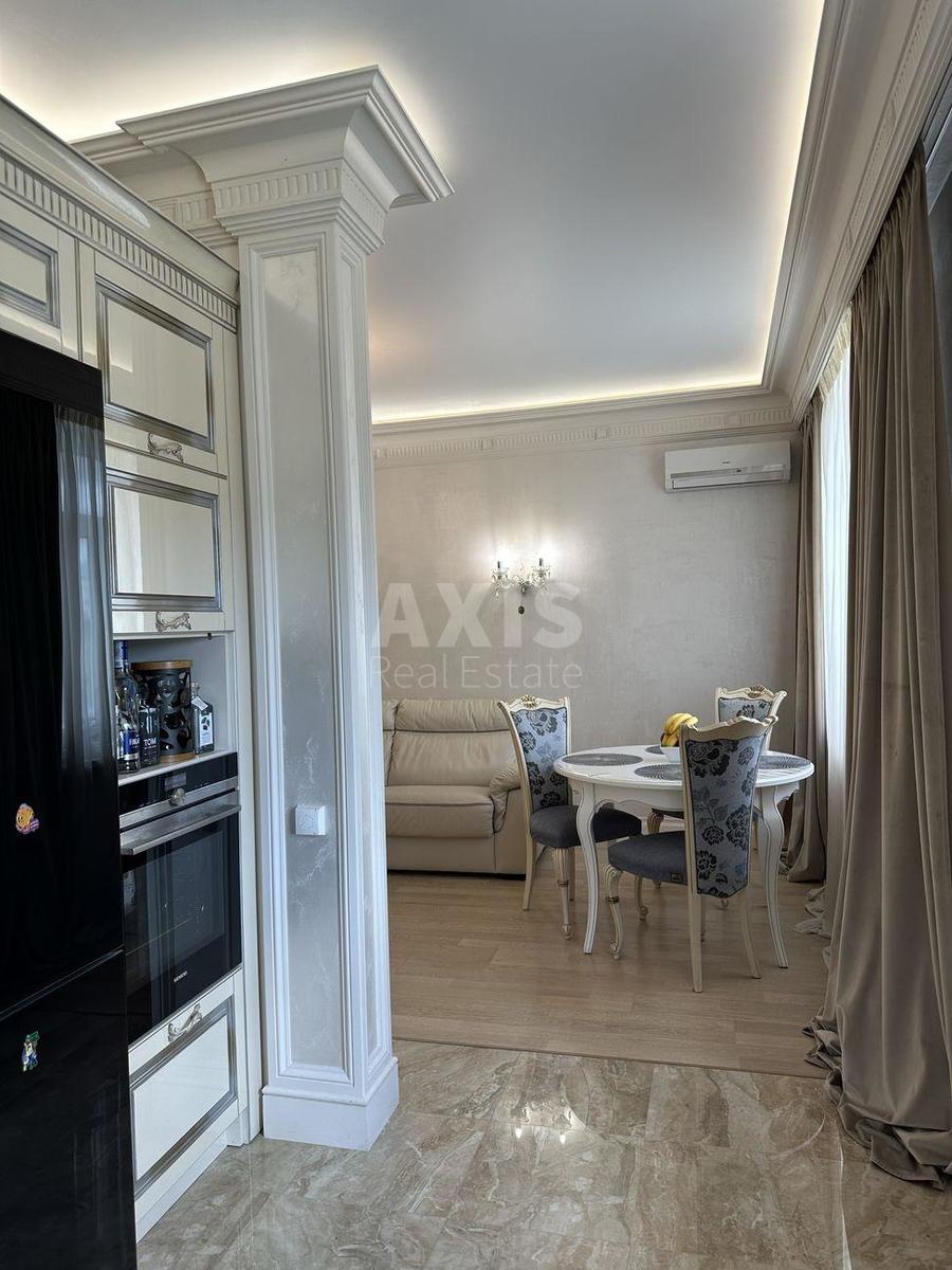 3k apartment pl. Sevastopol's'ka 20