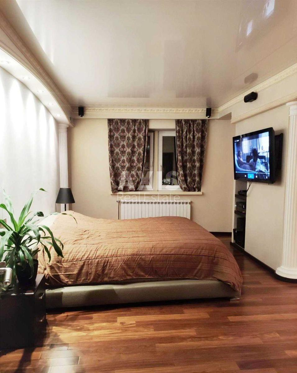 5k apartment vul. Pushynoi' Feodory 231