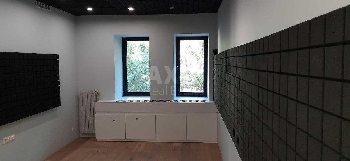 Office vul. Kropyvnyc'kogo 14, 117m20