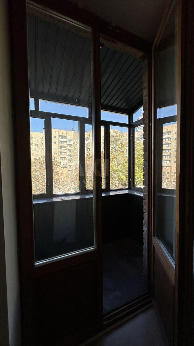 2k apartment vul. Rustaveli Shota 104