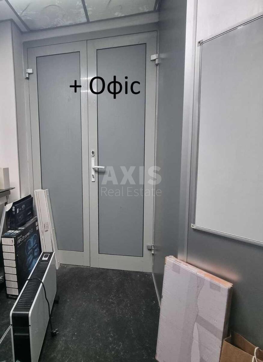 Trade object vul. Velyka Vasyl'kivs'ka 5, 9m28