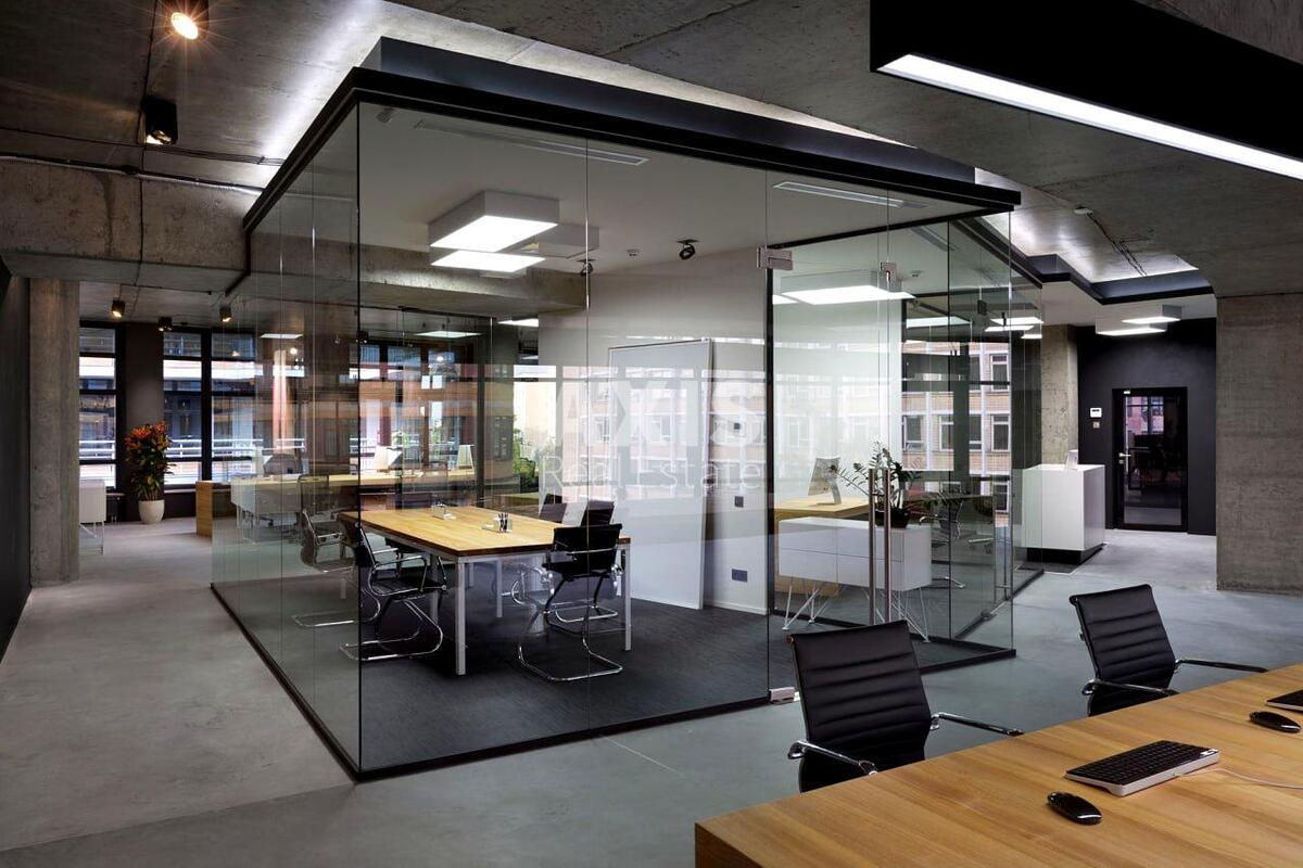 Office vul. Jevgena Konoval'cja 36Д, 308m2593861