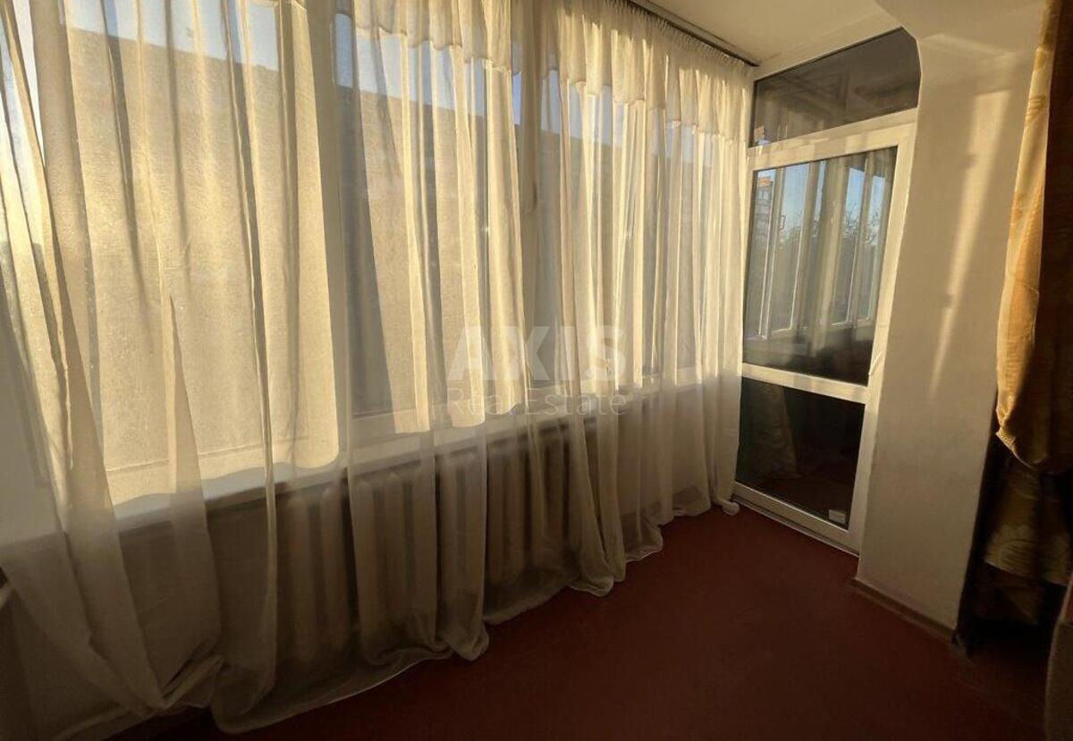 1k apartment prov. Lisovyj 70