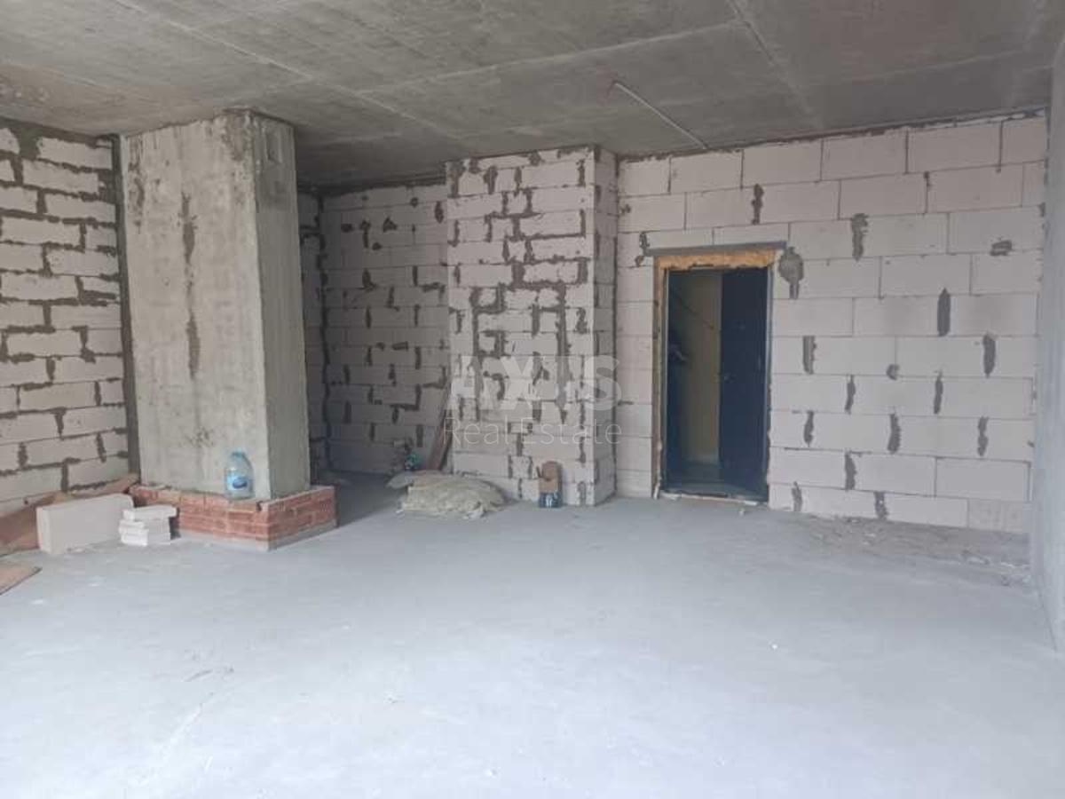 2k apartment vul. Novoukrai'ns'ka 61