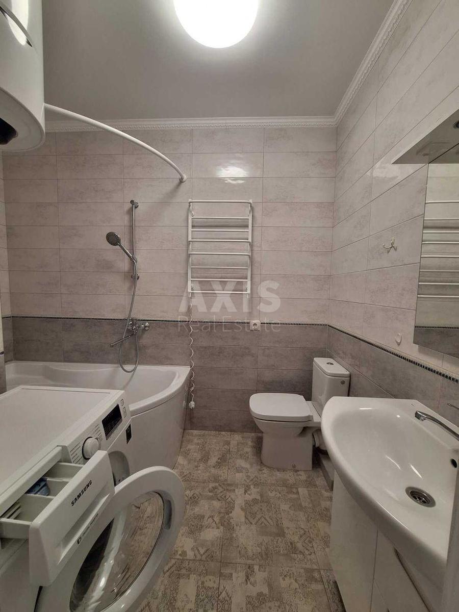 3k apartment vul. Myhajla Maksymovycha 3Д4