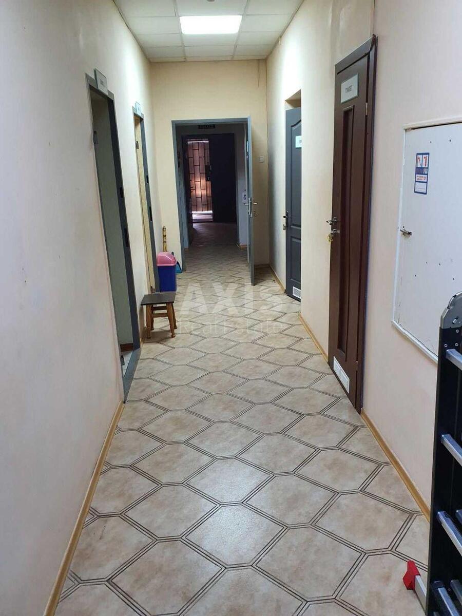 Office pr-t Lesja Kurbasa 1Б, 170m2594641