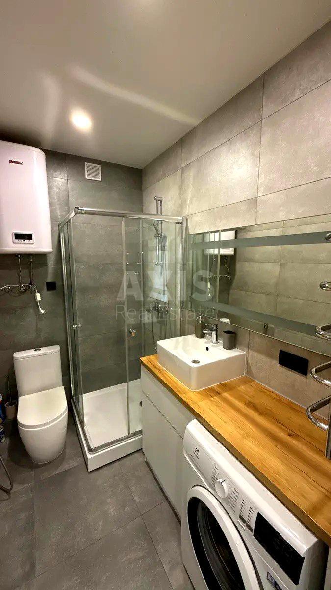 1k apartment vul. Saljutna 2Б636574