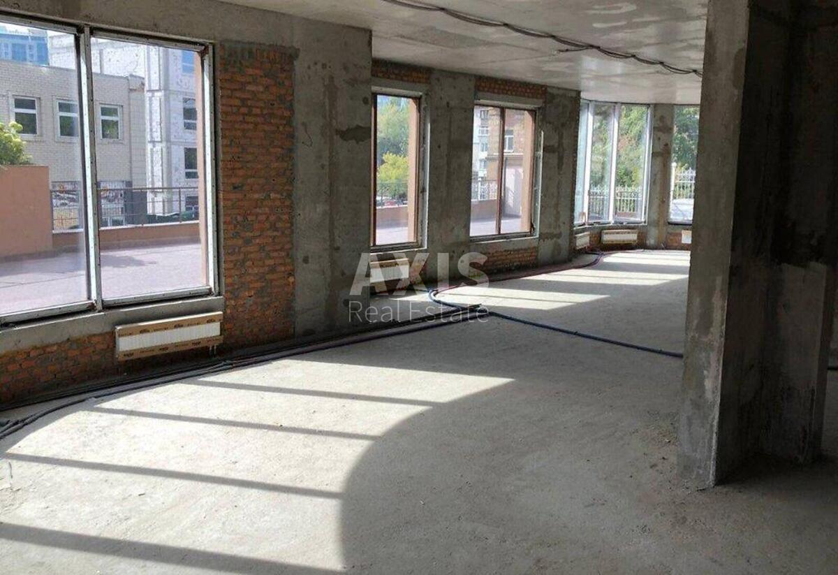 Service object vul. Kikvidze 19А, 327m2497200