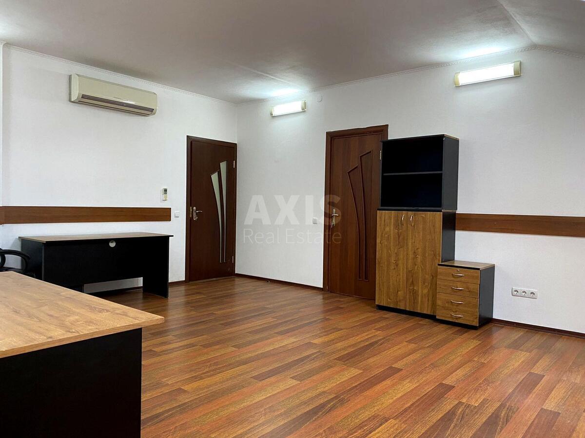 Office vul. Verhnij Val 48/28, 73m2