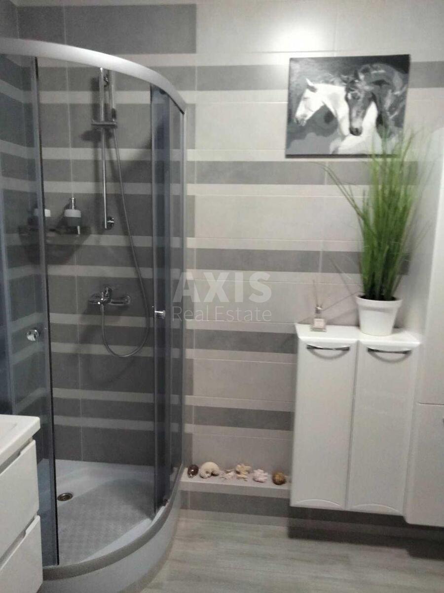 1k apartment vul. Urlivs'ka 204