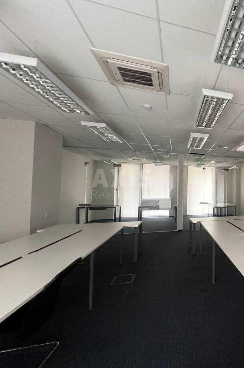 Office vul. Antonovycha 118/9, 962m2588112